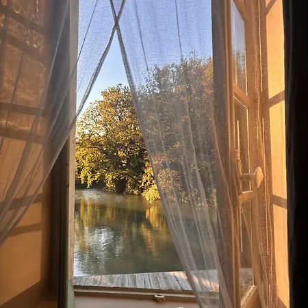 Le Moulin Dumas Guest house Grignan