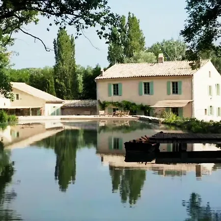 Πανσιόν Le Moulin Dumas Grignan